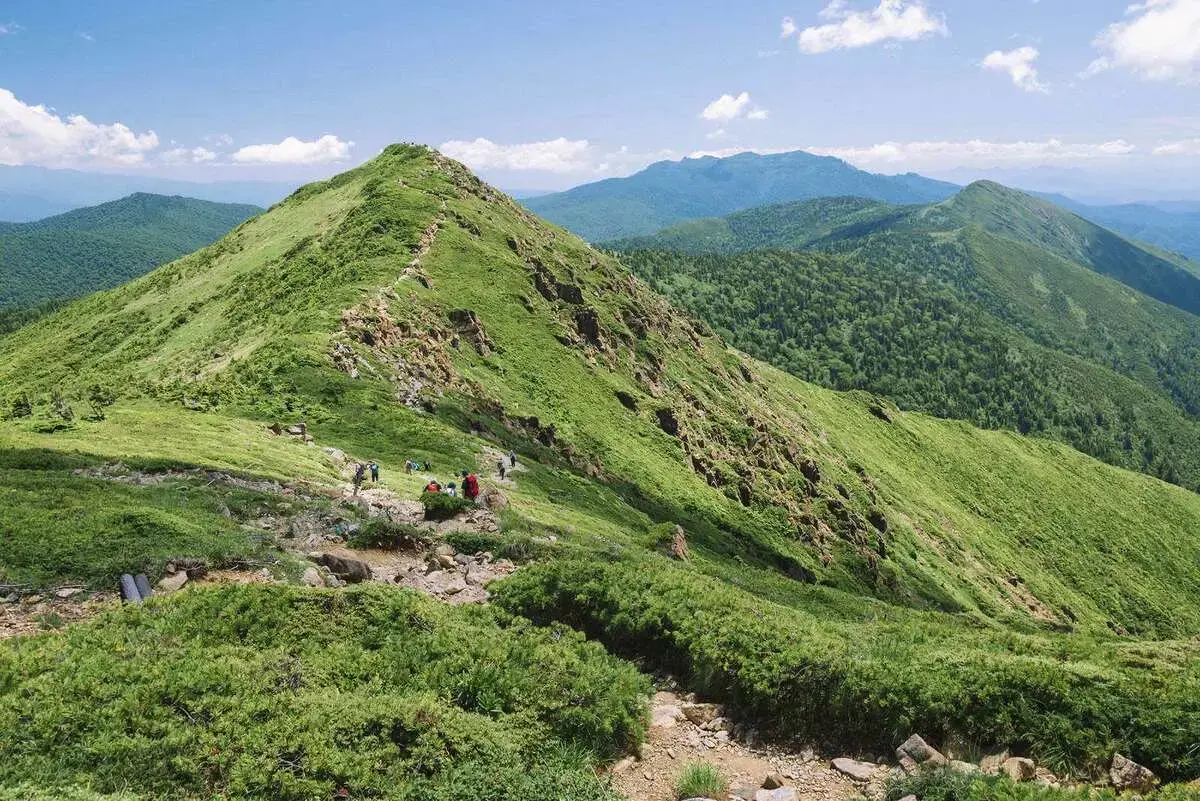至仏山
